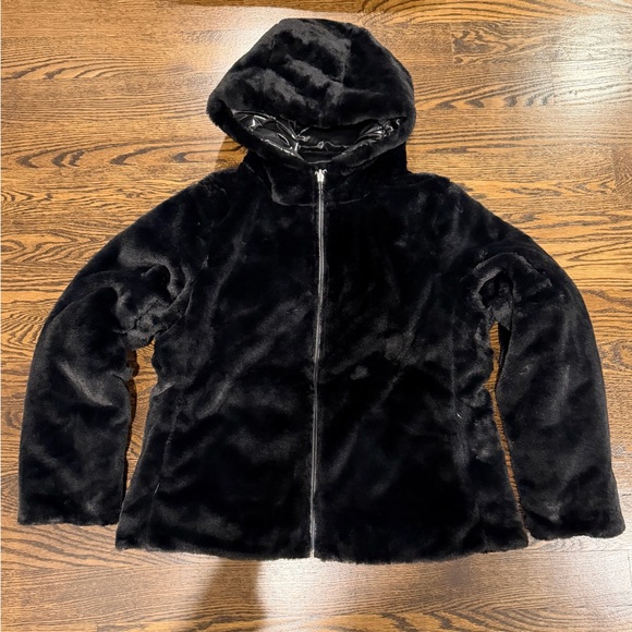 Puffer Jacket - Picture 3 of 12